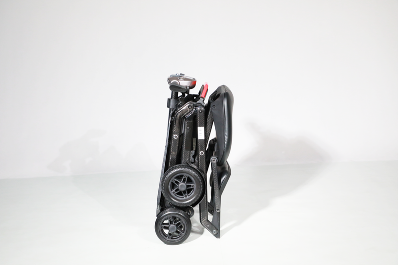 Maleta Carbon Fibre Solax Automatic Folding Scooter